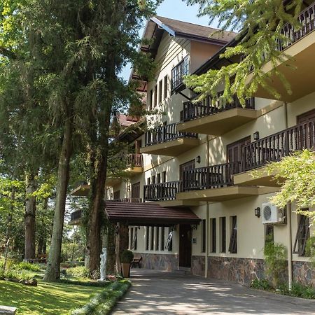 Aparthotel Residencial Vale Dourado Gramado Exterior foto